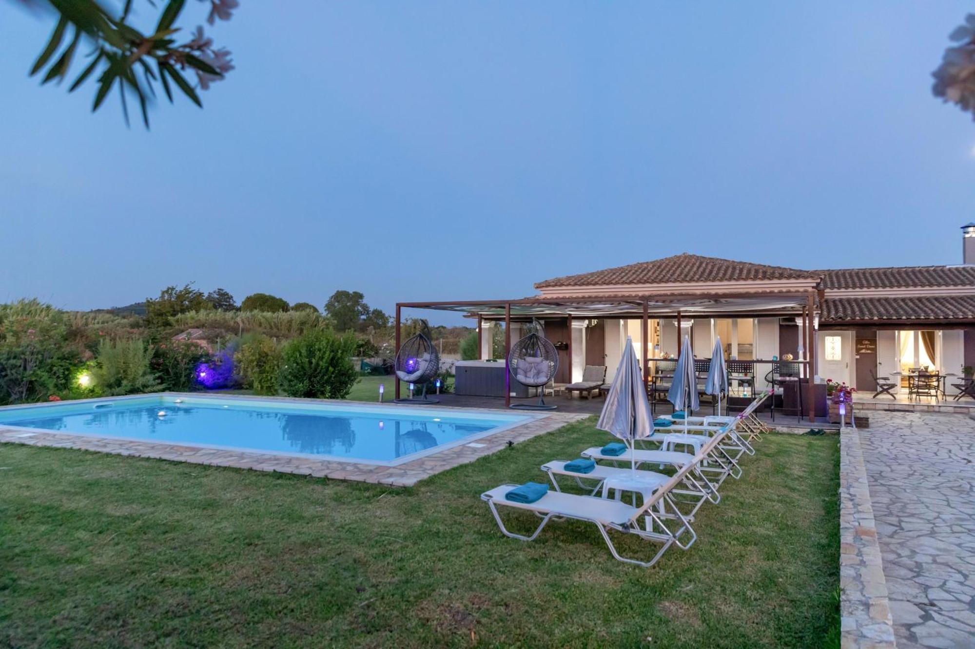 Villa Sand Dune Agios Georgios  Exterior photo